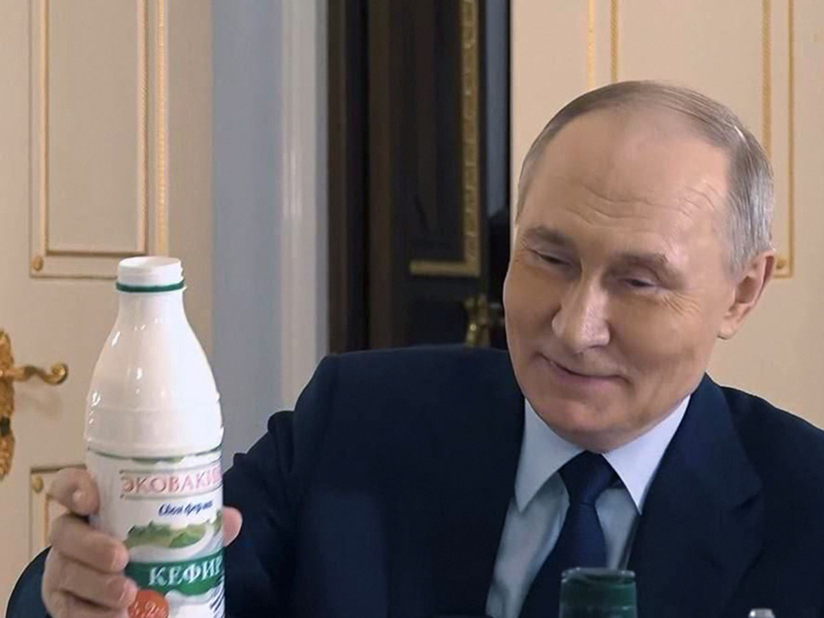 С полок в России за сутки исчез кефир, который пьет Путин