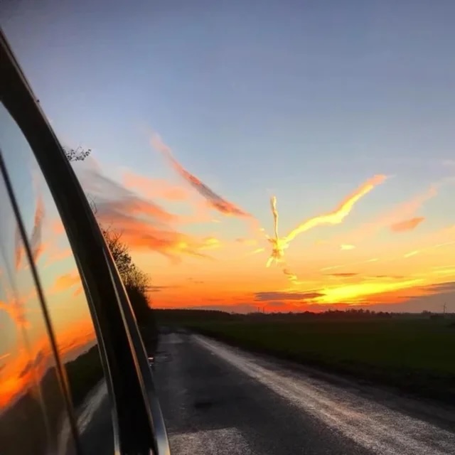 Звёзды, молнии, закаты: уникальные снимки неба, которые завораживают