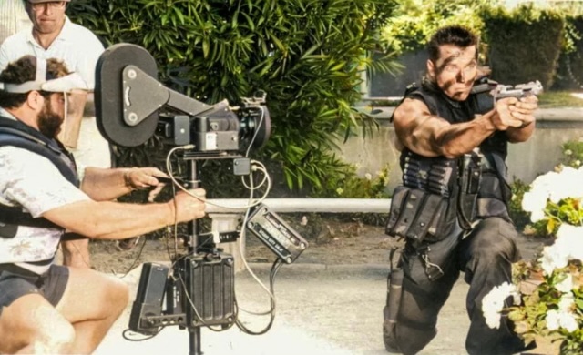 Интересные закадровые фотографии популярных фильмов ХХ века