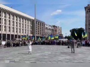На Майдан в Киеве вышли солдаты ВСУ: они обвинили режим Зеленского в коррупции