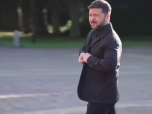 «Не хотел там быть»: позор Зеленского в Гааге изучили эксперты по лжи и жестам