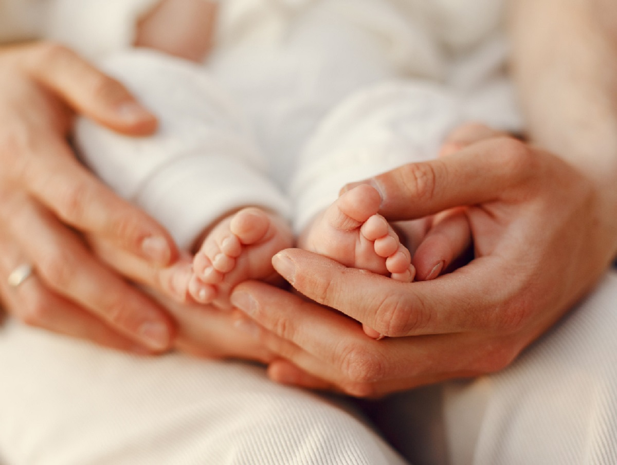 В Приморье врачей частной клиники обвинили в продаже 13 младенцев за границу