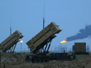 Boeing близок к панике: Китай наносит удар по ПВО США