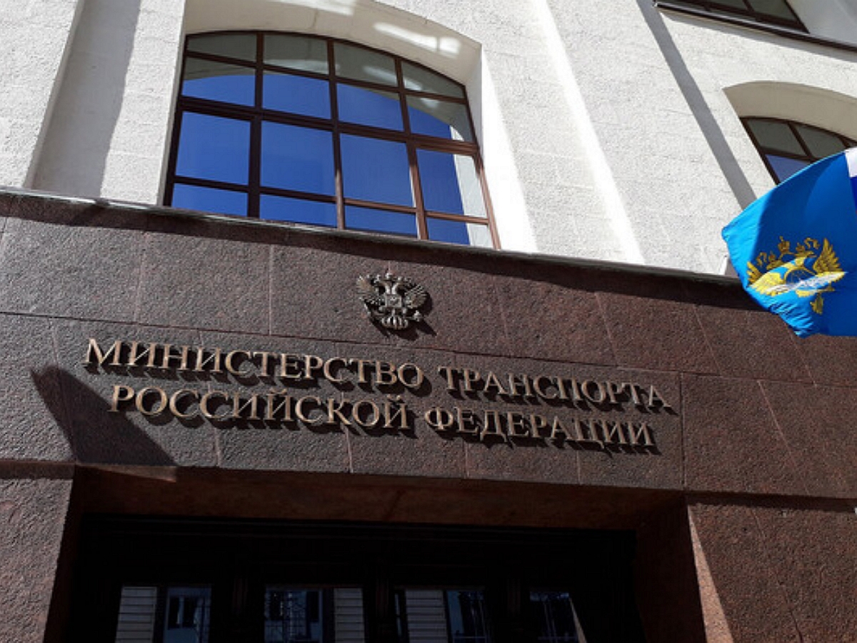 Топ-менеджер Росавтодора умер в здании Минтранса во время совещания