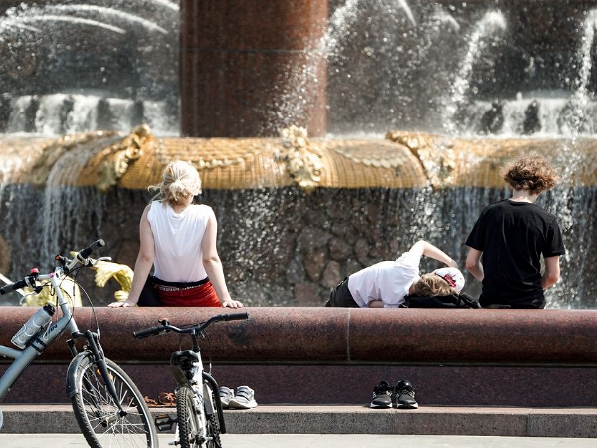 Синоптики рассказали, когда из Москвы уйдет 30-градусная жара и что ждать до конца июля