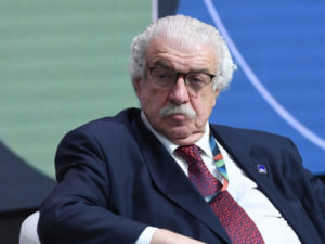 «Не надо участвовать в русофобских акциях»: Михаил Гусман уволен с поста замгендиректора ТАСС после поездки на форум с Алиевым