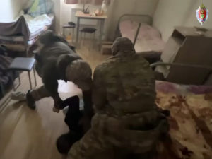 Опубликованы кадры задержания готовившего теракт на Кубани исламиста