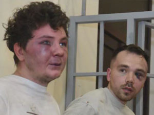 Суд в Баку арестовал восьмерых россиян