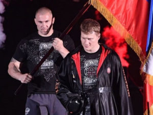 Тренер боксера Поветкина погиб в Африке