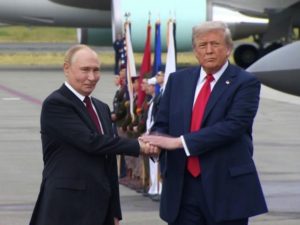«Европе трудно переварить»: мировые СМИ оценили встречу Трампа и Путина на Аляске