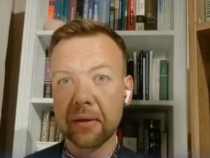 Украинский журналист в прямом эфире назвал президента Навроцкого «паханом», вызвав скандал
