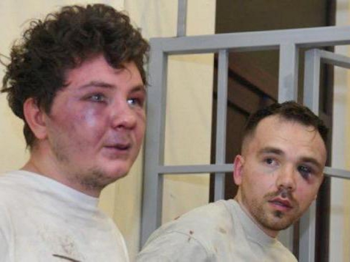 «Паникует и не знает, за что арестовали»: СМИ рассказала при задержанных в Баку россиянах
