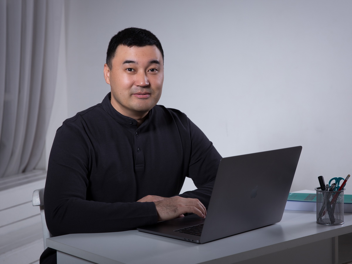 «Java еще долго останется на вершине корпоративной разработки»: интервью с Талгатом Акунсартовым, ведущим Java-разработчиком с международным опытом