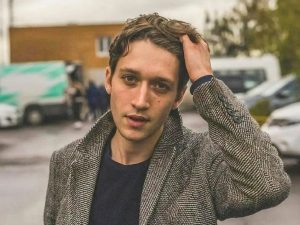 Mash: звезда «Склифосовского» избил свою мать и попал под арест
