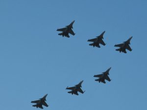 Bloomberg: Европа предупредила РФ о готовности сбивать российские самолеты