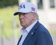 Дональд Трамп подал иск против The New York Times на $15 млрд