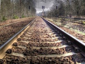 В Орловской области на железной дороге взорвалась бомба: три человека погибли
