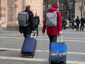 Euractiv: страны ЕС хотят полностью запретить въезд россиянам
