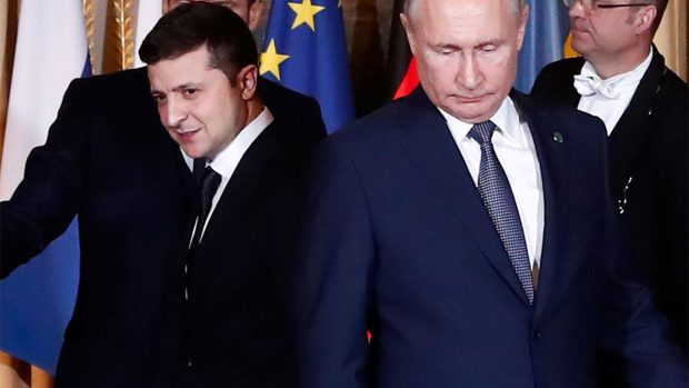 Зеленский отказался ехать в Москву, но позвал Путина в Киев