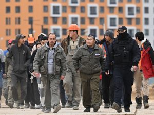 В Госдуме заявили, что поток мигрантов в Россию остановить невозможно