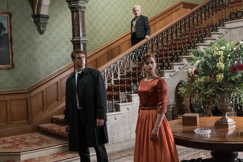 30 детективных фильмов и сериалов для любителей Агаты Кристи и Шерлока Холмса