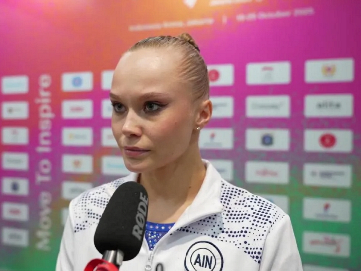 Ангелина Мельникова стала абсолютной чемпионкой мира по спортивной гимнастике