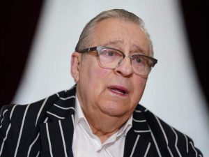 Хазанов распродал все имущество в России: названа причина