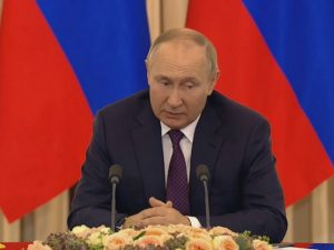 Путин