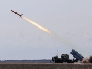 FT: США уже несколько месяцев помогают Украине бить вглубь России 