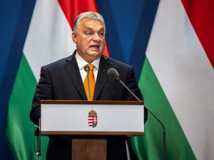 Орбан: на повестке дня у ЕС стоит раздел Украины 
