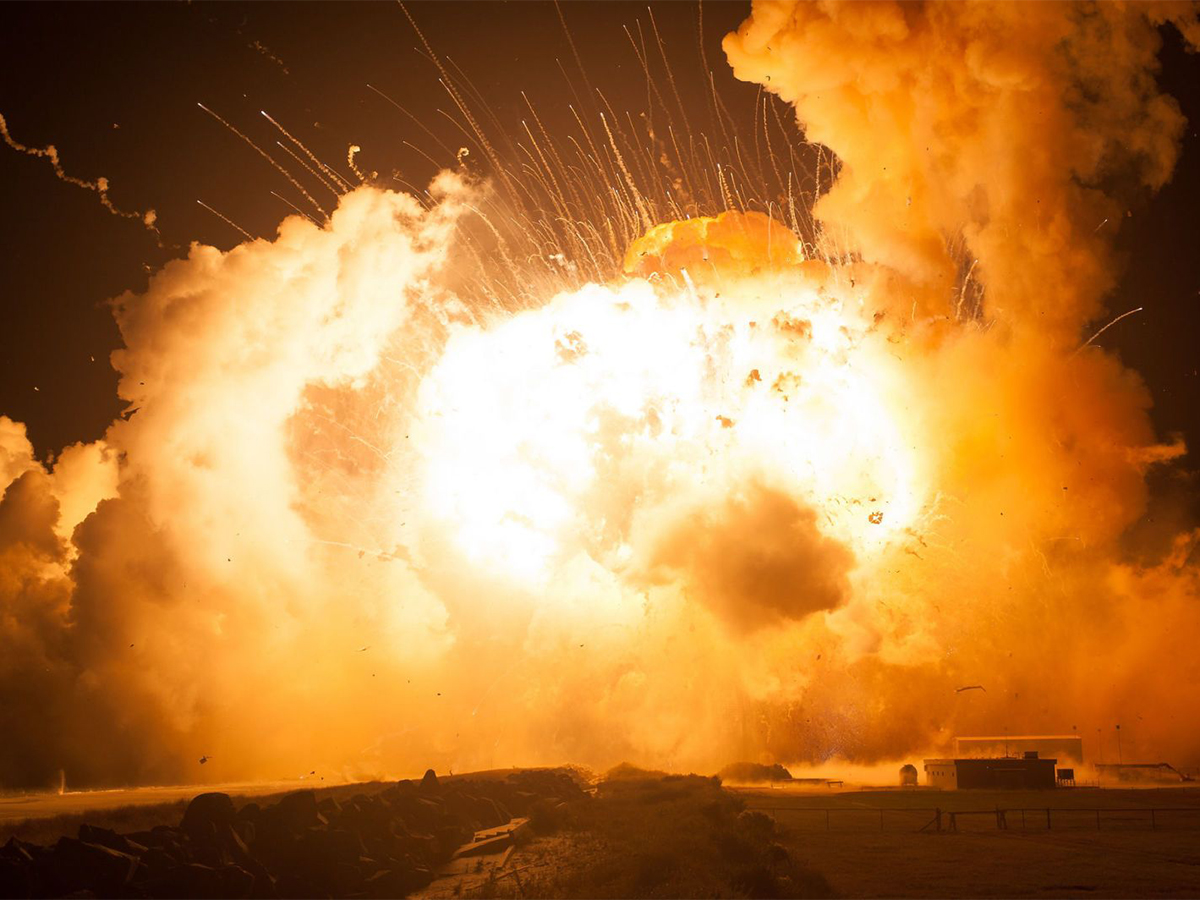 Взрыв