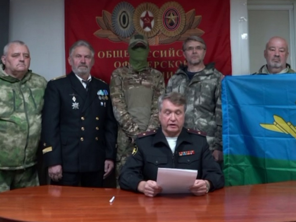 офицеры штаба Общероссийского офицерского собрания записали видео в поддержку Шаманова