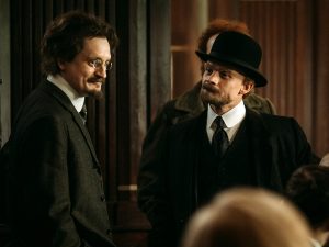 «Под трибунал»: Зюганов разнес сериал Кончаловского 