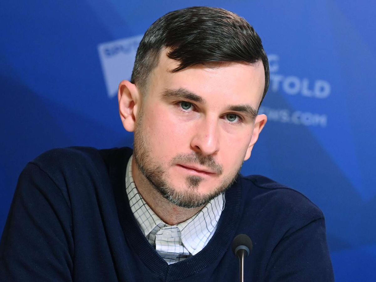 Спутник Азербайджан