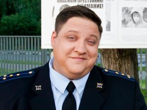 актер Попов