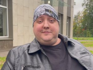 Роман Попов