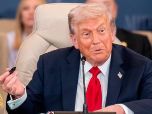 Трамп заявил о конце БРИКС из-за американских пошлин