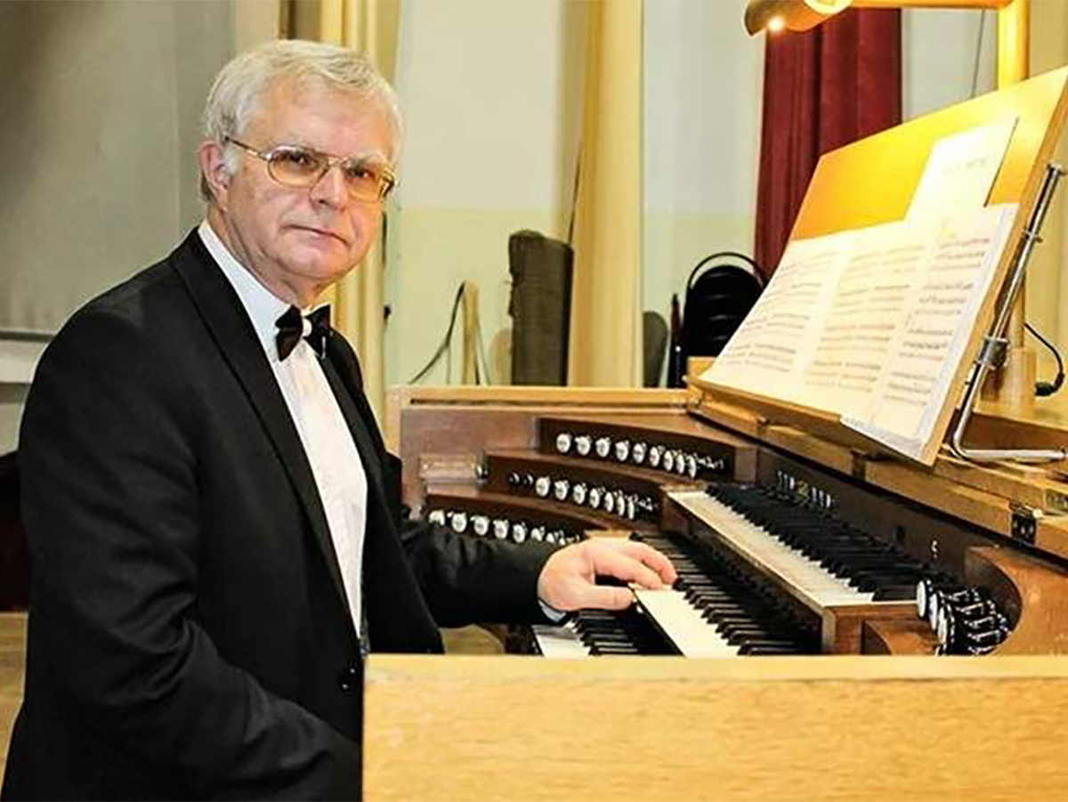 Композитор домогательства