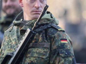 Bild: в Германии хотят ввести призыв по жеребьёвке