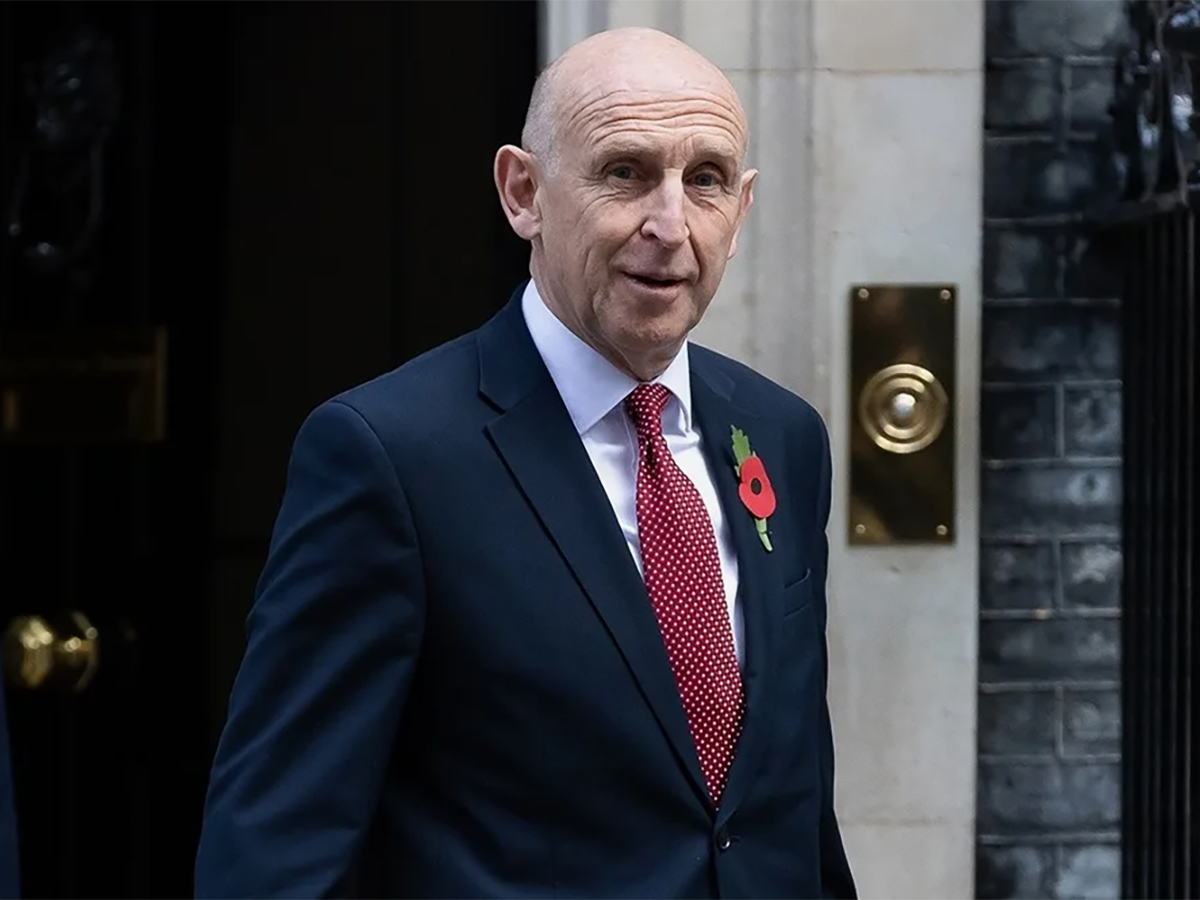 Глава Минобороны Британии обратился с посланием к Путину Глава Минобороны Британии обратился с посланием к Путину