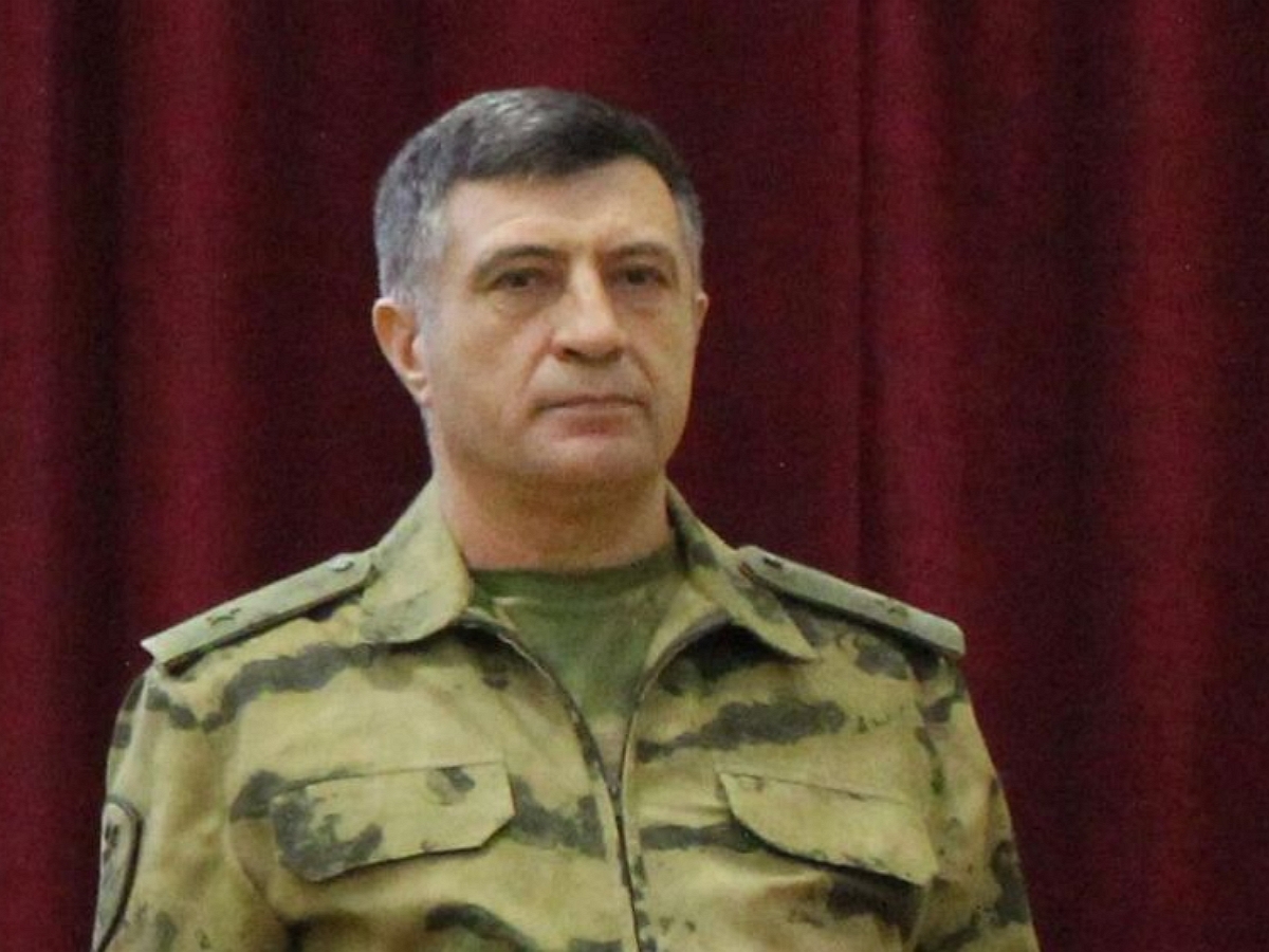 Экс-полковника Минобороны отправили в колонию на 10 лет за взятки