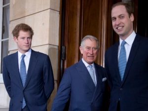 Карл III принцы Гарри и Уильям
