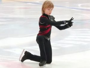 Александр Плющенко на льду