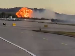 Разбился самолет