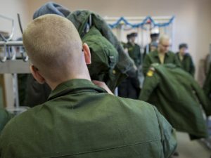 «Коммерсант»: в 20 регионах России началась мобилизация резервистов