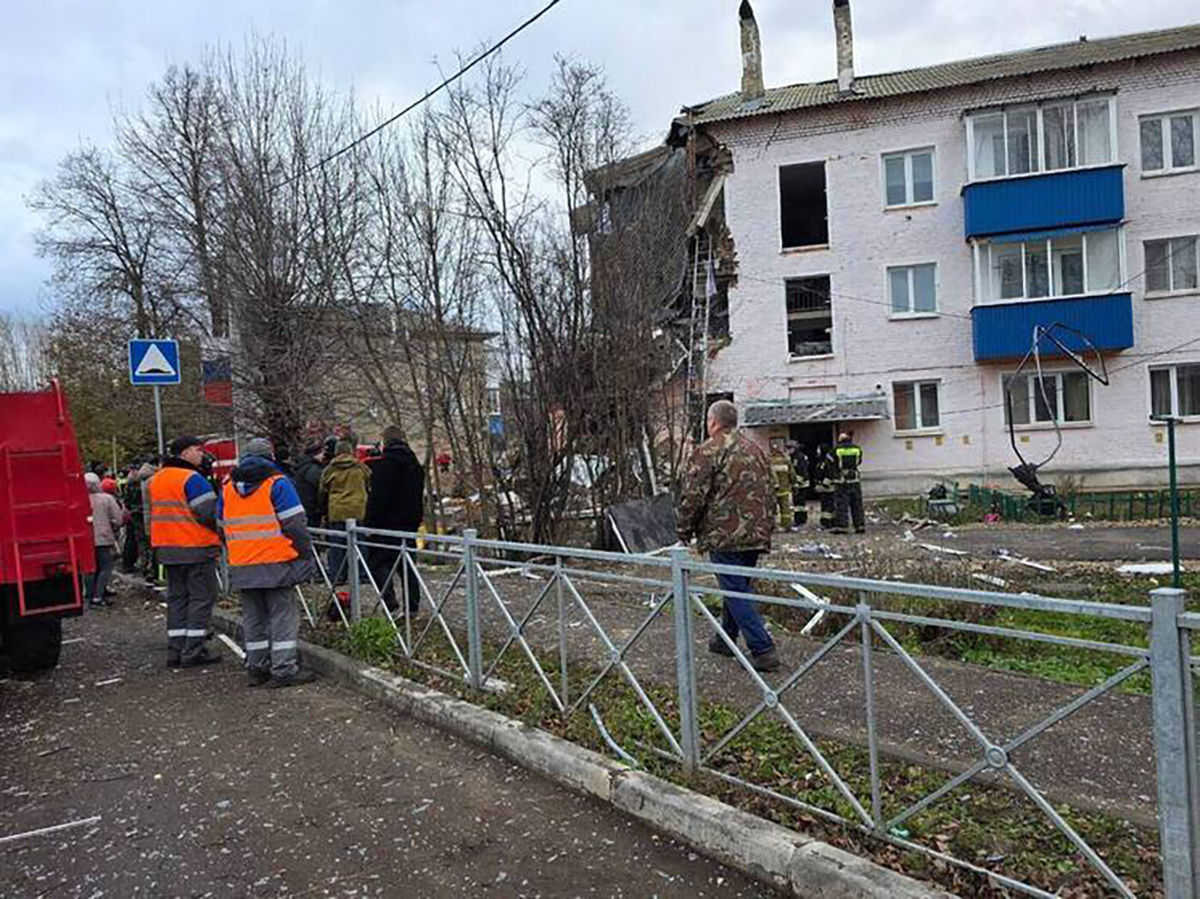 Под Тулой обрушился дом