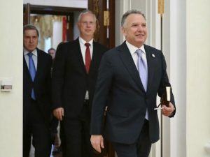 Уиткофф и Ушаков