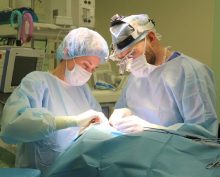 «Пол был залит кровью»: в Петербурге 15-летнему подростку разорвало желудок после колы с «Ментосом»