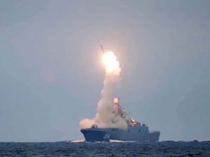 «Сгорели генералы НАТО»: эксперты назвали цели жуткой атаки «Циркона» на Украине