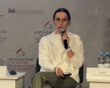 Вице-мэр Воронежа с сумкой Louis Vuitton за 500 тыс. оскорбила прилюдно горожан